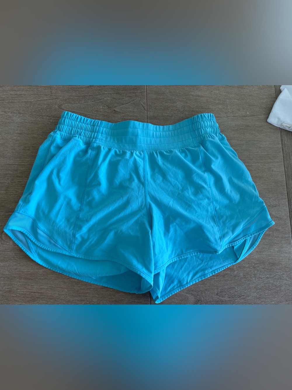 lululemon athletica hotty hot high rise 4”